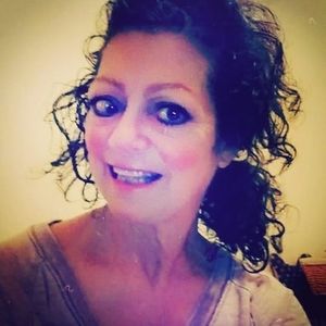 Meet your Posher, Marianne